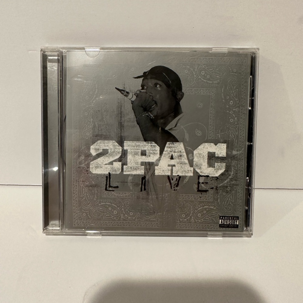 2 Pac Live